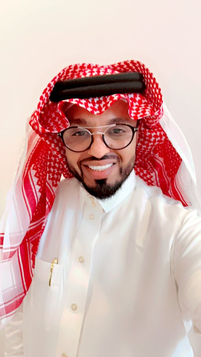 السلام عليكم و رحمة الله و بركاته 
بأمانة إشتقت لكم كثيراً و إشتقت للمجال الرياضي الذي إبتعدت عنه مؤخراً
و الخطأ وارد من الجميع و الأهم أن نستفيد من هذه الأخطاء 
و بإذن الله أنني سأسعى مع زملائي الاعلاميين بالتماشي مع عجلة التطور التي تواكبها رياضتنا السعودية بشكل عام و كرة القدم 