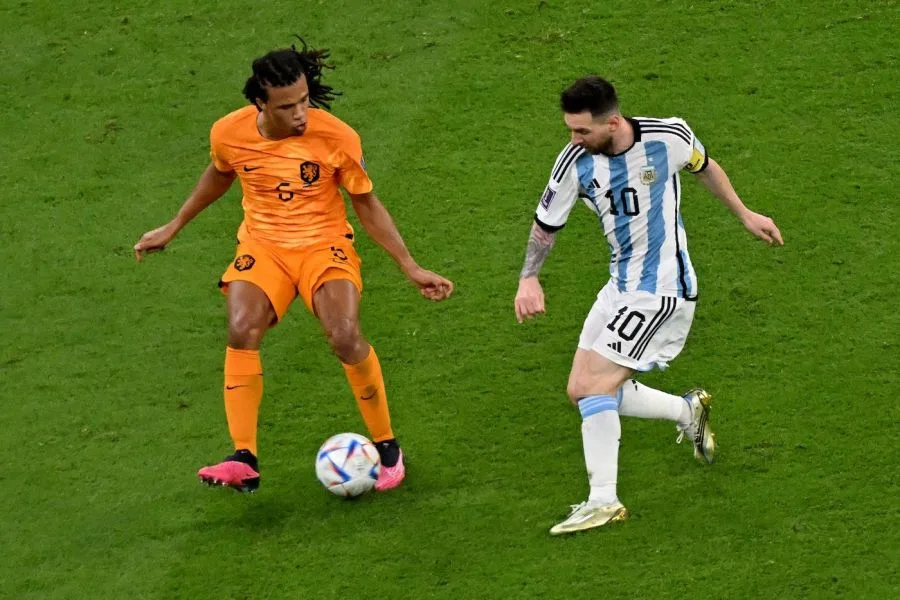 🏅 According to most independent researchers who have painstakingly tallied the assists of football's past greats, Messi now has the MOST assists in football history! 🔝

🇦🇷 Lionel Messi: 361 🅰️🥇
🇭🇺 Ferenc Puskas: 340-359 🅰️
🇳🇱 Johan Cruyff: 322-358 🅰️
🇧🇷 Pele: 321-351 🅰️

There 