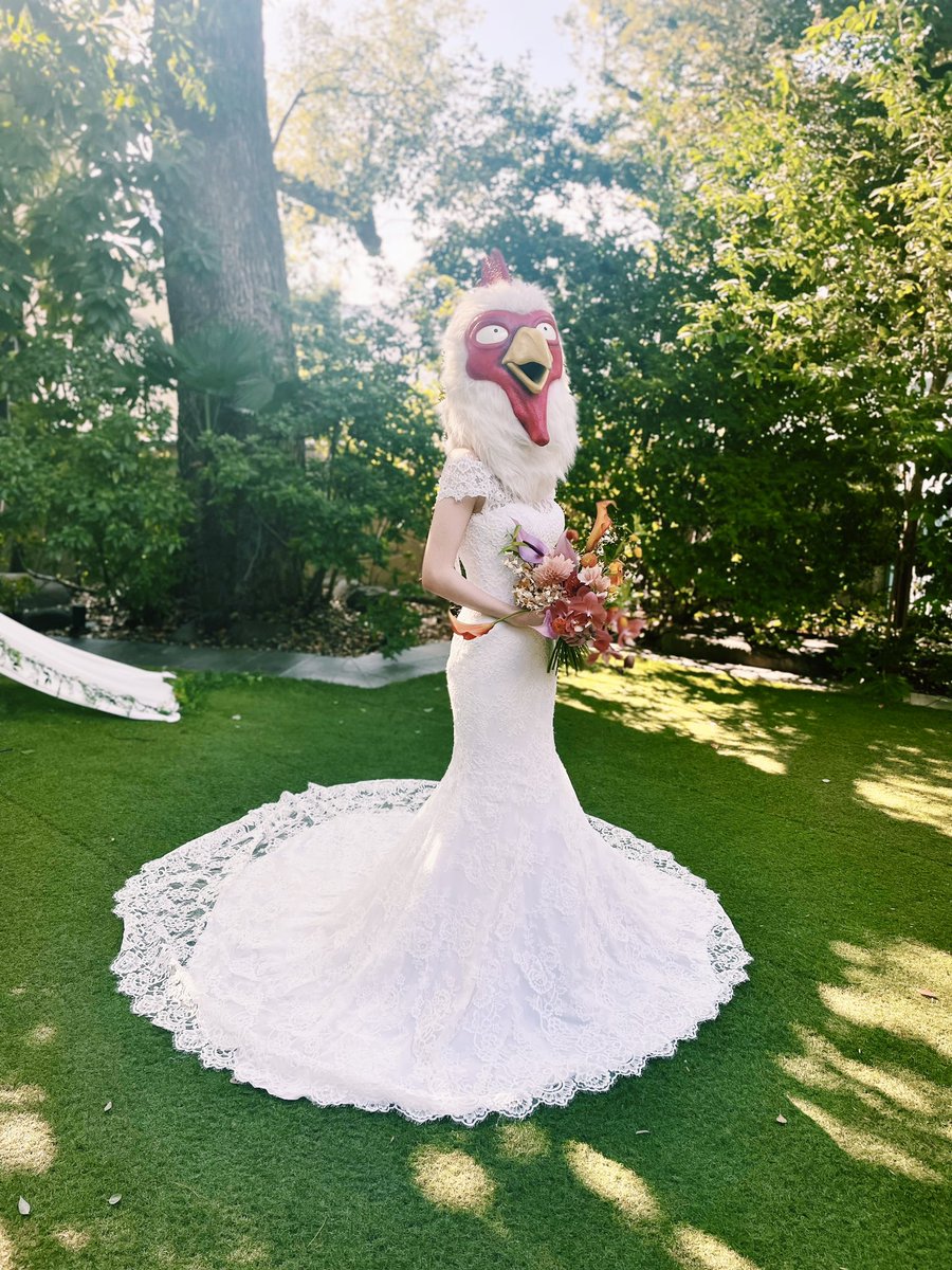結婚しました！私の"ごはん日記"の、ここ3年分くらいの自炊は旦那さんが作ってくれていたものです。これからも旦那さんのご飯パワーを糧に、楽しい漫画を描いていきたいと思います。 