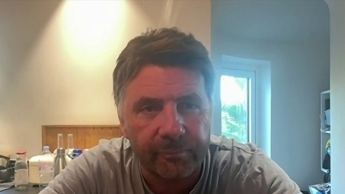 'Louis Boyard a les yeux plein de pétards quand il siège à l'Assemblée. Aujourd'hui les gens brillants sont aux côtés d'Israël"

Philippe Lellouche (@phil_lellouche) acteur et réalisateur 

https://t.co/uLT3HG6rMg 