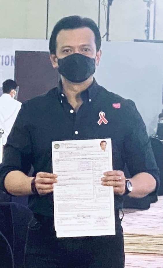 Just filed my COC for Senator under Team Leni 2022.

#LabanLeni2022 