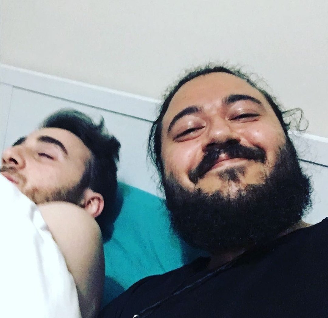Bu fotodaki geceden sonra birbirimize verdiğimiz değer bambaşkadır 