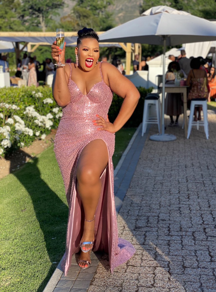 Wedding season is officially open ke guys… 