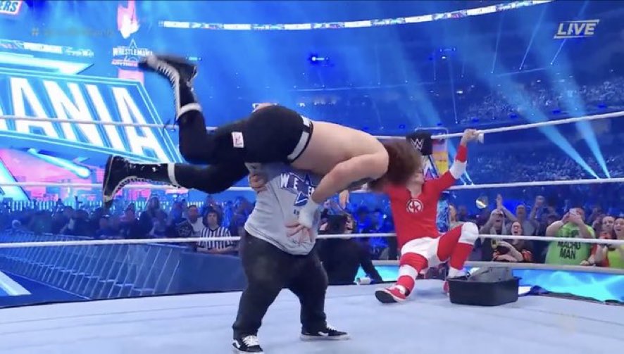 Telling my kids this was Hogan body slamming Andre. 