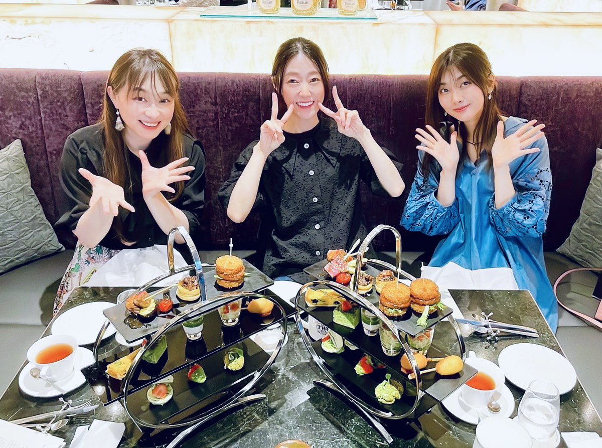 麻美とぬーさんに色々教えてもらい、事務所でもTwitter研修受けてきましたよ！
まだまだ慣れないのでお見苦しいところがあると思いますが、よろしくお願いします😊 