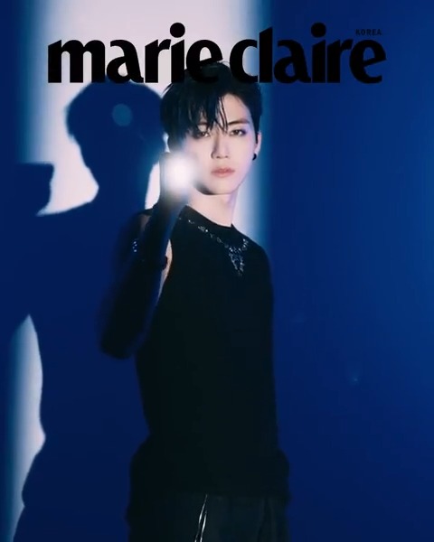 #COVERSTORY 무빙 커버의 주인공! #마리끌레르 2월호 커버는 #NCT #재민 입니다. 내일 오후 2시에 마리끌레르 인스타그램 스토리를 통해 공개될 그의 커버 후보 이미지를 주목해주세요. 여러분의 투표로 총 3종 커버가 결정됩니다💚
@NCTsmtown @NCTsmtown_DREAM 