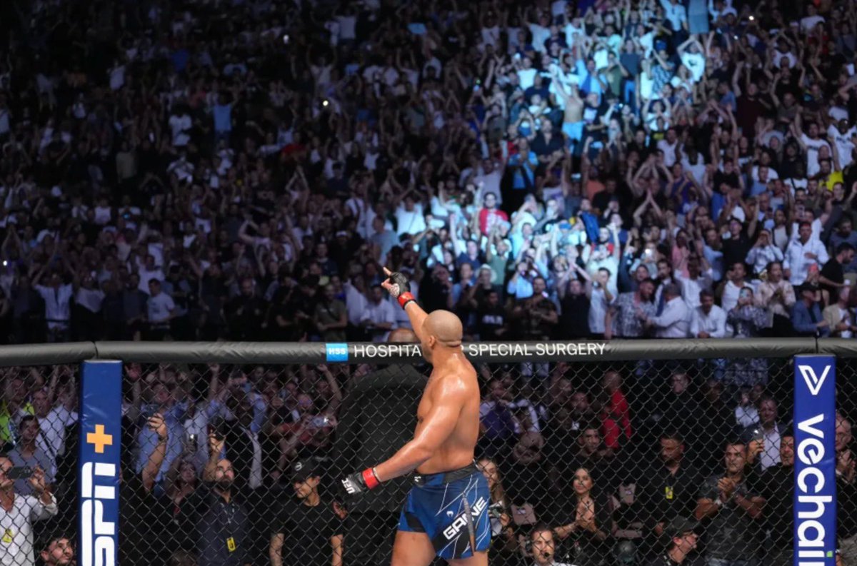 Where you at @JonnyBones?

I'm free this March, Vegas 📍 