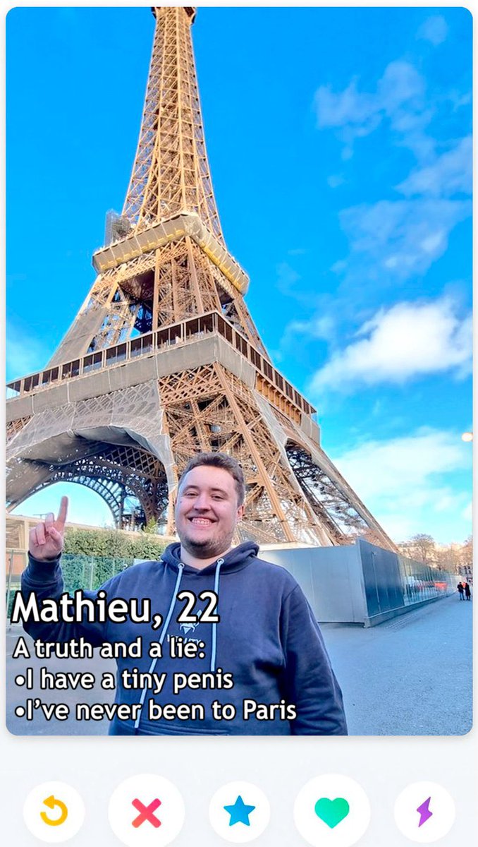 just found zywoo on tinder?? 