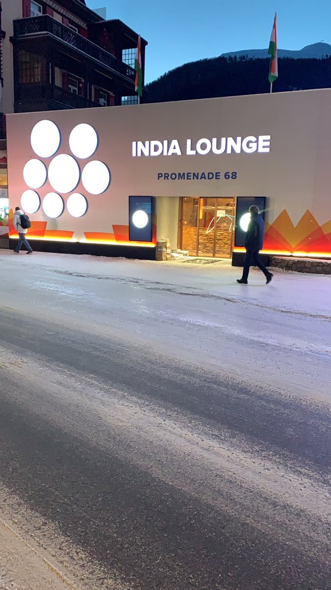 India has quite literally taken over the #DavosPromenade 1/n #CNBCTV18DavosDiary @investindia @TCS @Wipro @Infosys @hcltech @KTRTRS 