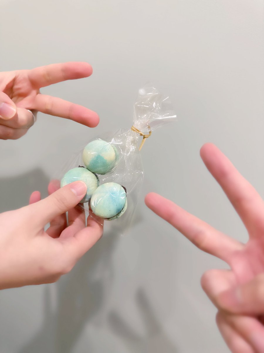 花江家にもマカロンをハッピーバレンタインしてきました✌️ 