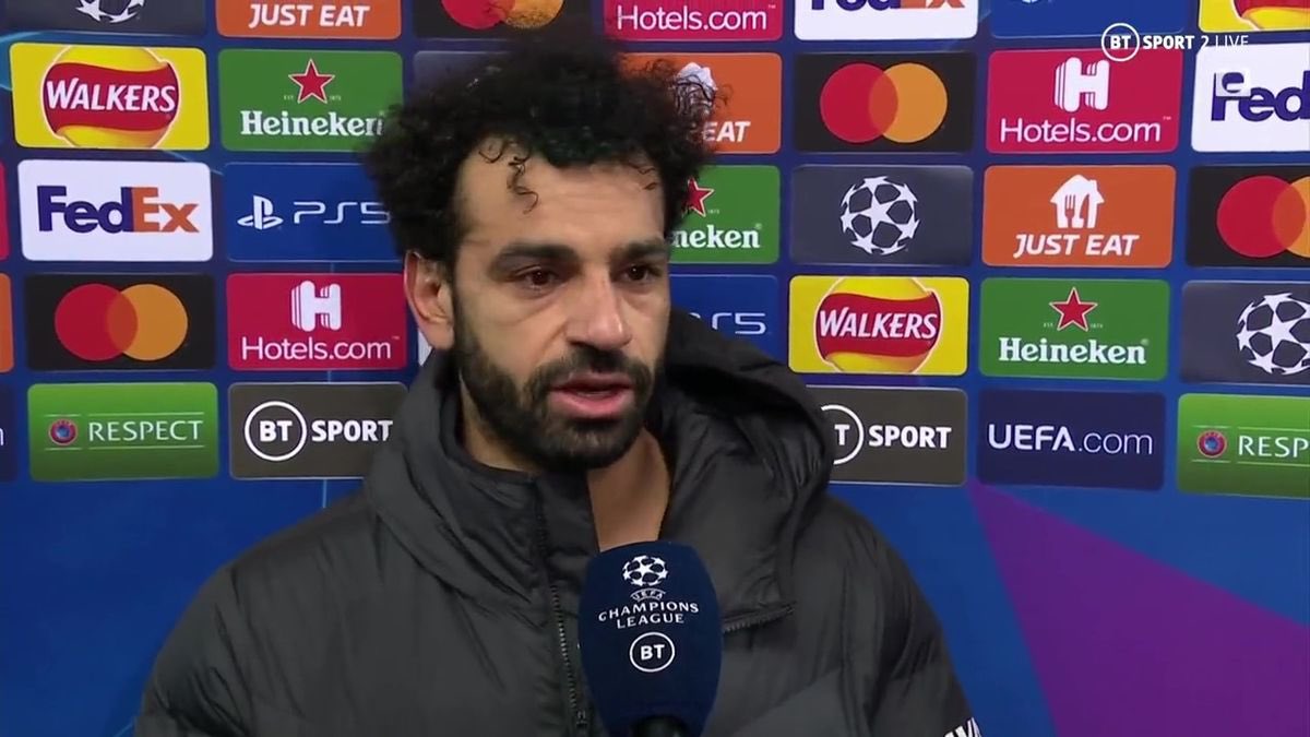 الصحفي : متى ستنتقم من  ريال مدريد ؟
صلاح : يعم المسامح كريم 
