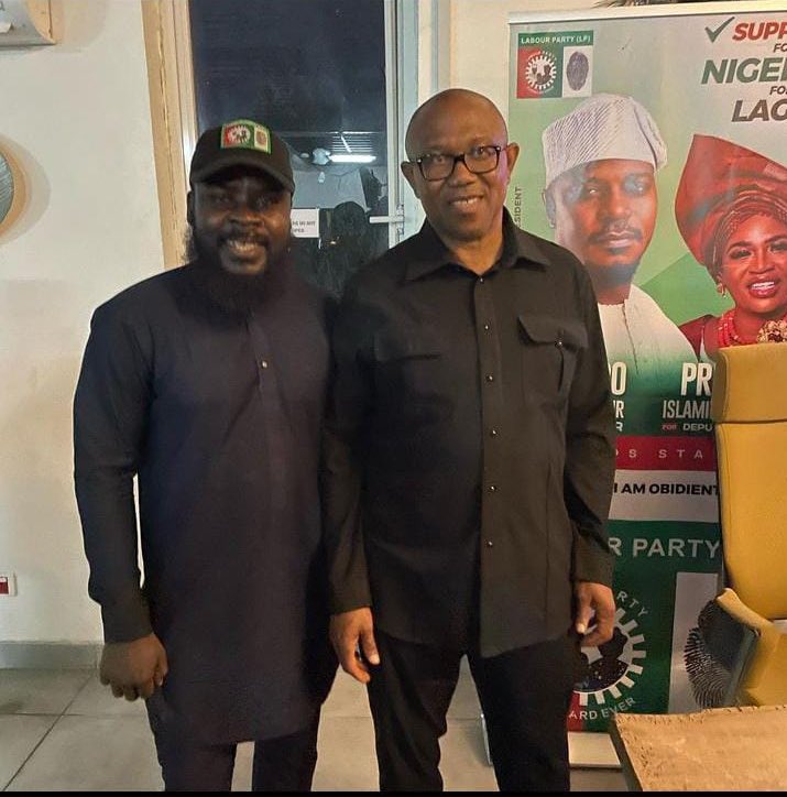 If you are proud of Associating with a man @PeterObi that is a "Spotless Daddy". Abeg gather here!

When they say "Yes Daddy", Ask them is your daddy Spotless?

These Agbado FC must receive sense by force! 
#SpotlessDaddy 