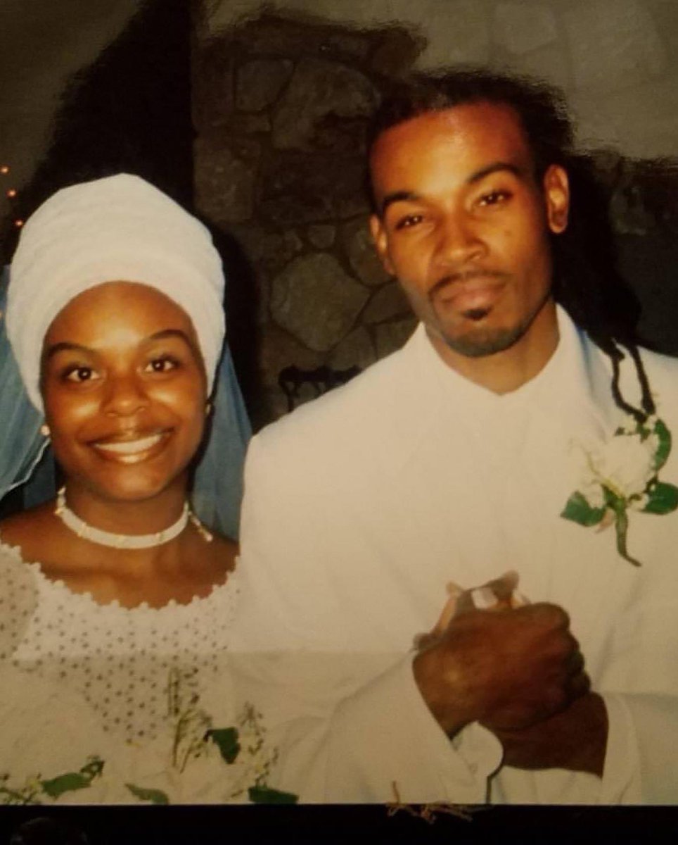 How it started 4/19/03…. And how it’s going 20 years later ❤️. Anniversary loading 4/19/23❤️🙌🏾 