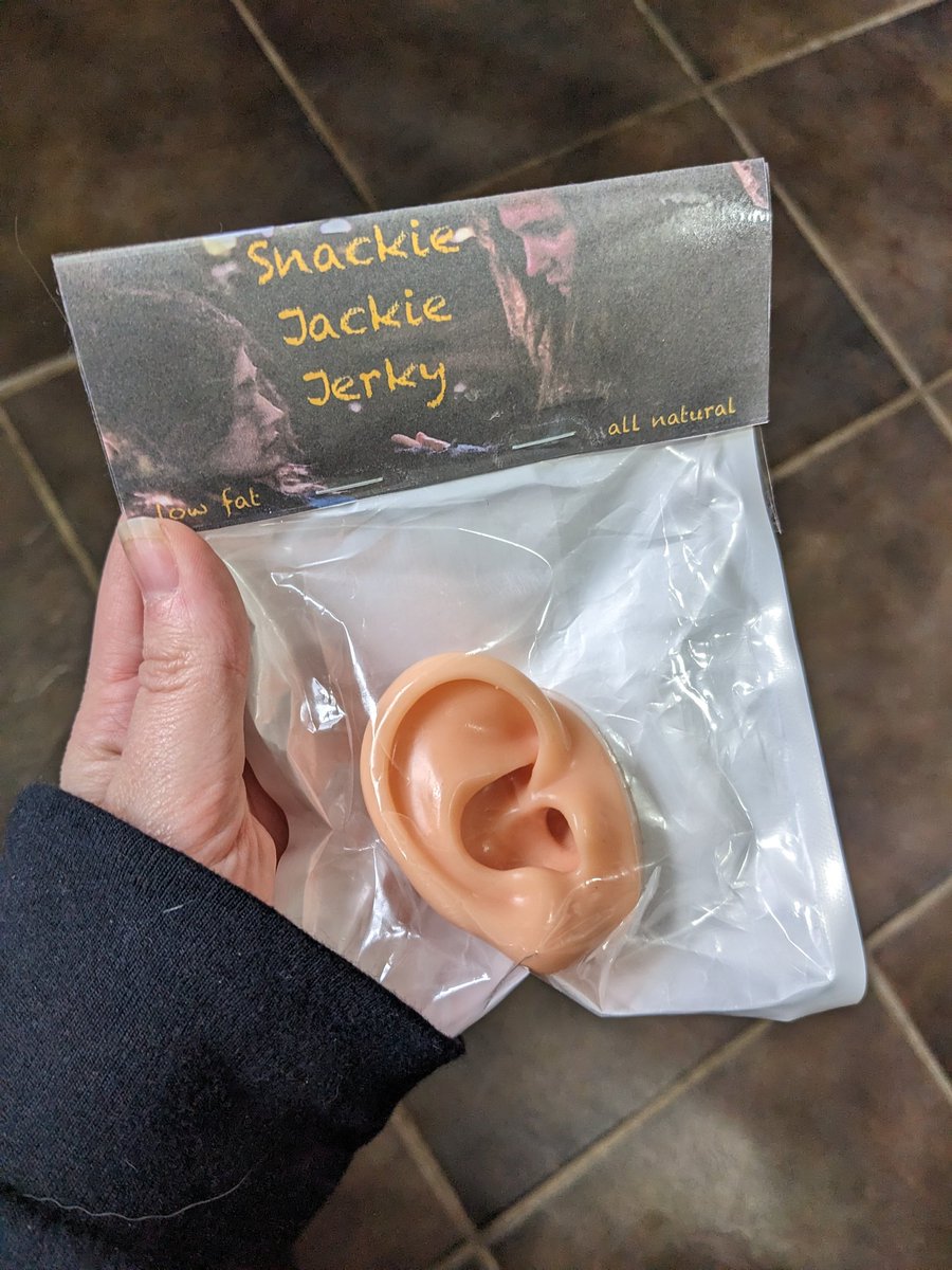 OMG My best friend made me the BEST gift in the whole WORLD! All natural, low fat Snackie Jackie Jerky! 👂 🤤 @yellowjackets96 @Showtime #Yellowjackets 
