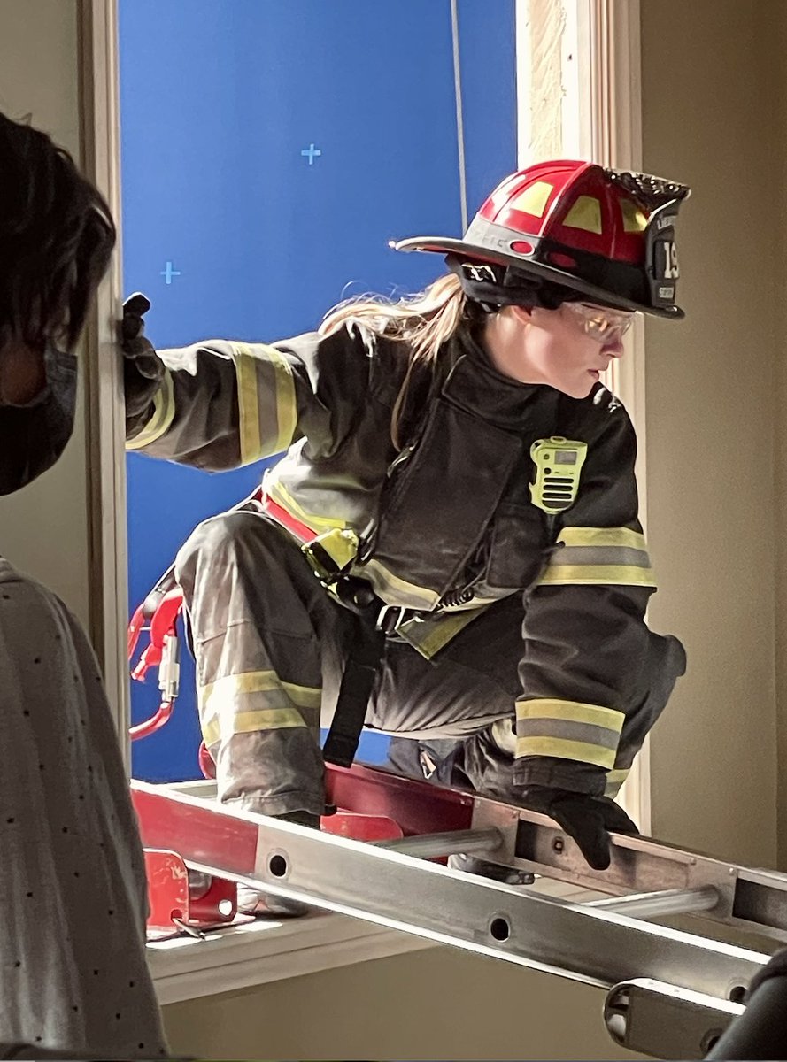 Channeling my inner #SpiderWoman 🕷️ How’d I do?? #Station19 
