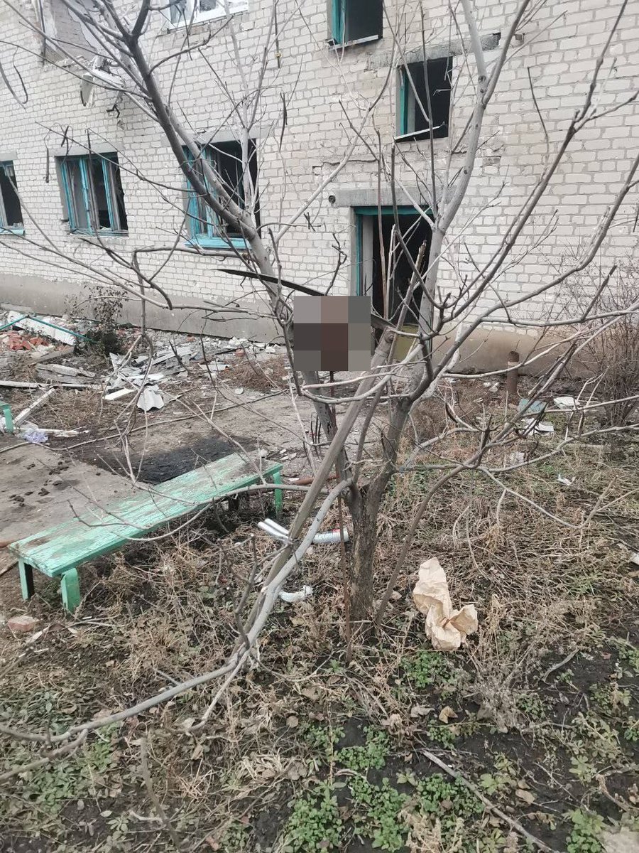 Wagner forces displayed a head on a stick in Bakhmut today. These people are as brutal as ISIS and should be treated in exactly the same way. 