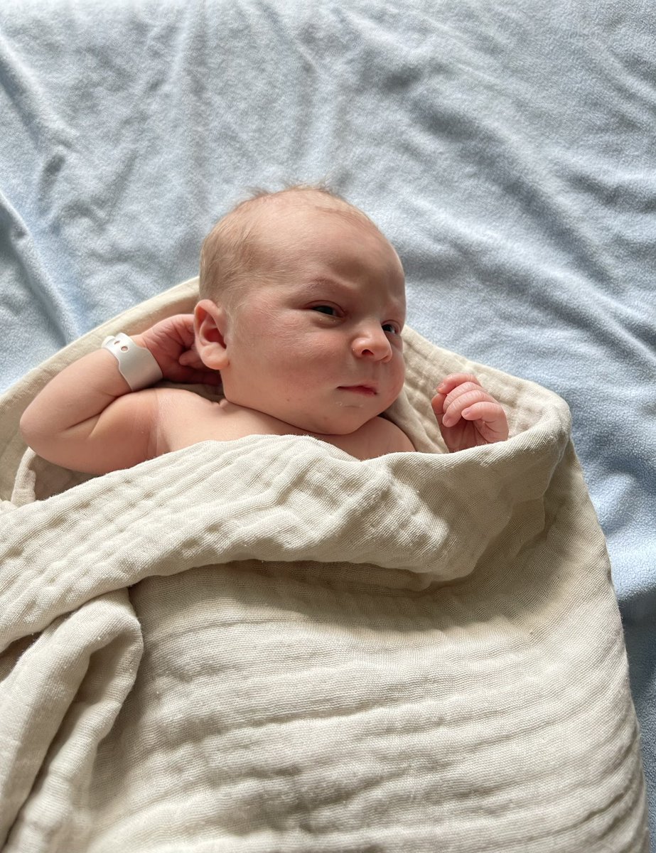 22:49 April 11, 2023. The happiest moment in our lives.

Welcome to the world Nikola ❤️❤️ 