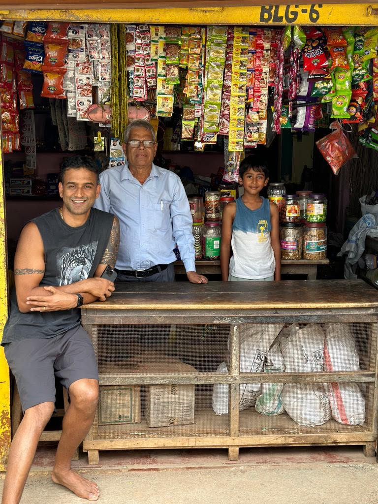 Being content is the only way to true freedom. A person who embodies this is my father-in-law, Shivaji Patil
He was in the Indian Army &amp; voluntarily retired as a Havaldar after losing his fingers to frostbite during the Kargil War. He started a grocery shop in Belgaum after. 1/5 