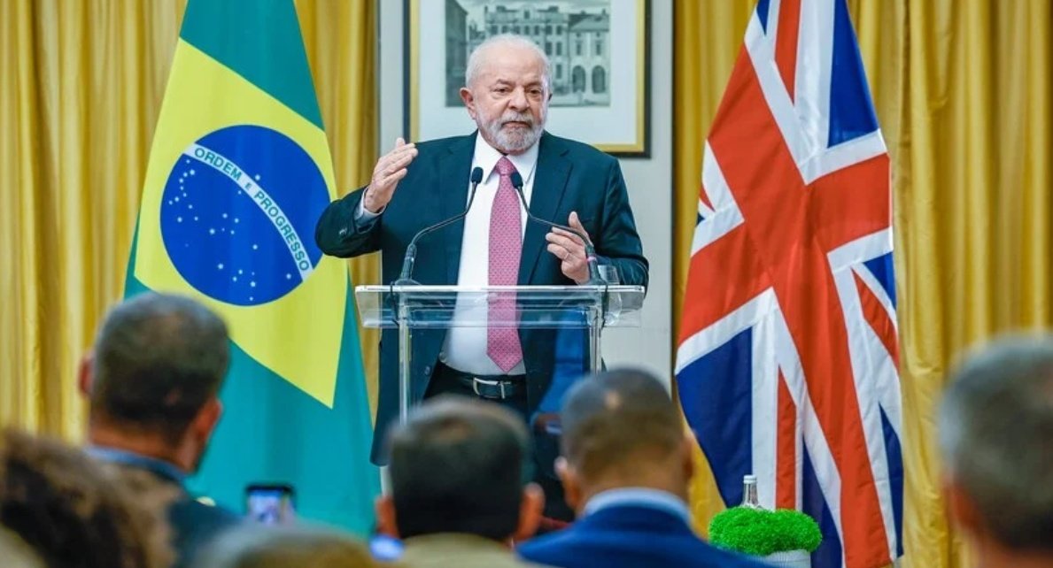 Tem noção da importância dessa notícia?

Depois de 14 anos, o Brasil volta a ser convidado para participar de reunião do G7 (Grupo dos Sete é o grupo dos países mais industrializados do mundo, composto por: Alemanha, Canadá, Estados Unidos, França, Itália, Japão e Reino Unido, 