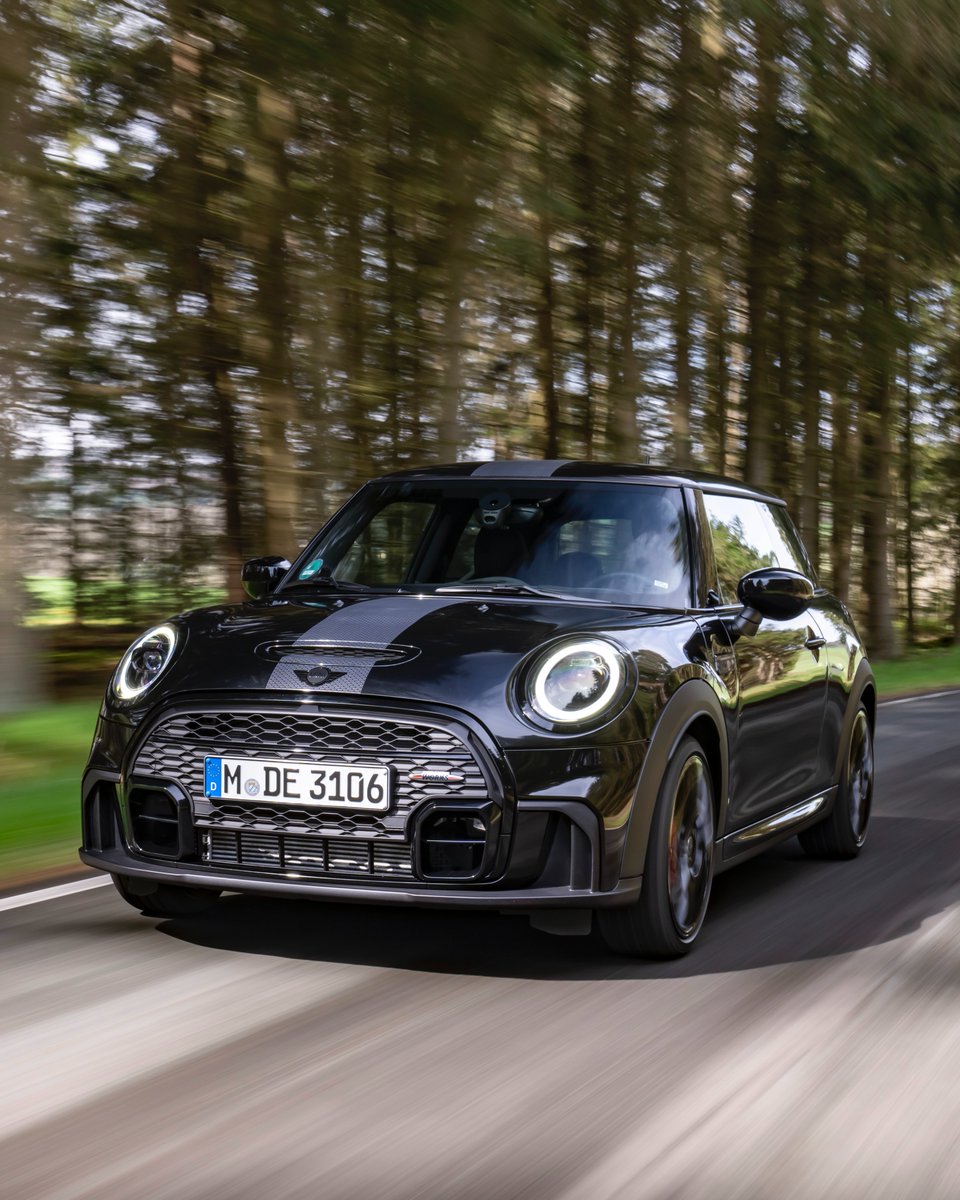 The thrill of an unfiltered driving experience. The MINI JCW 1to6 Edition, with 6-speed manual transmission, limited to 999 units. 

Are you ready? https://t.co/TIpY4idpXo

#MINI #JohnCooperWorks #1to6Edition 