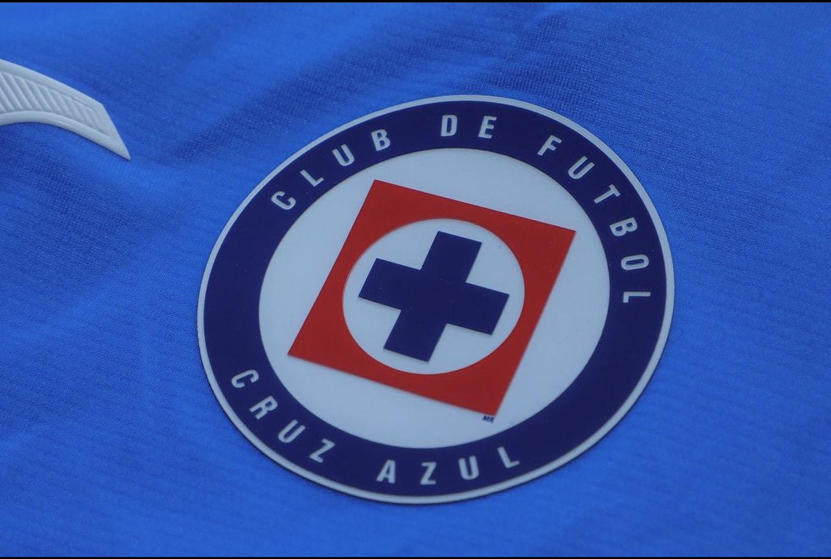 96 años de historias “ Feliz aniversario @CruzAzul  Gracias por dejarme ser parte de tu Grandeza ” 