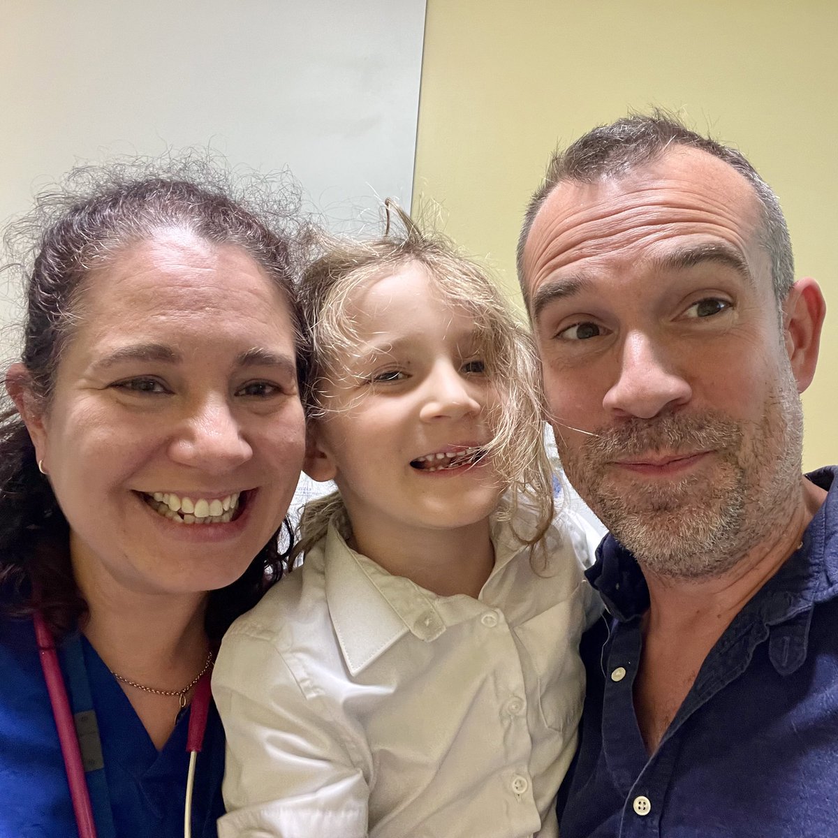 Being a doctor with a sick kid is a particular kind of helplessness - but having colleagues like @yasmin_baki and the whole team at @uclh this morning made it much easier - they were just magnificent. 