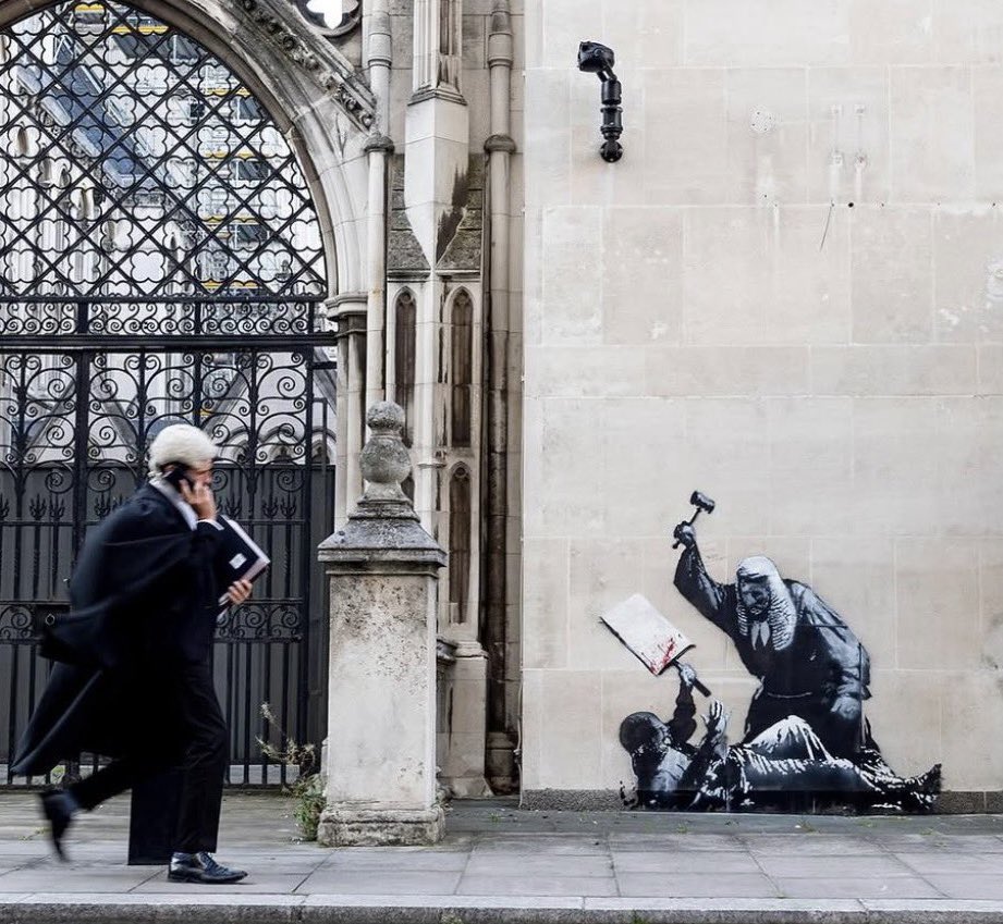I now fully accept the genius of Banksy. 