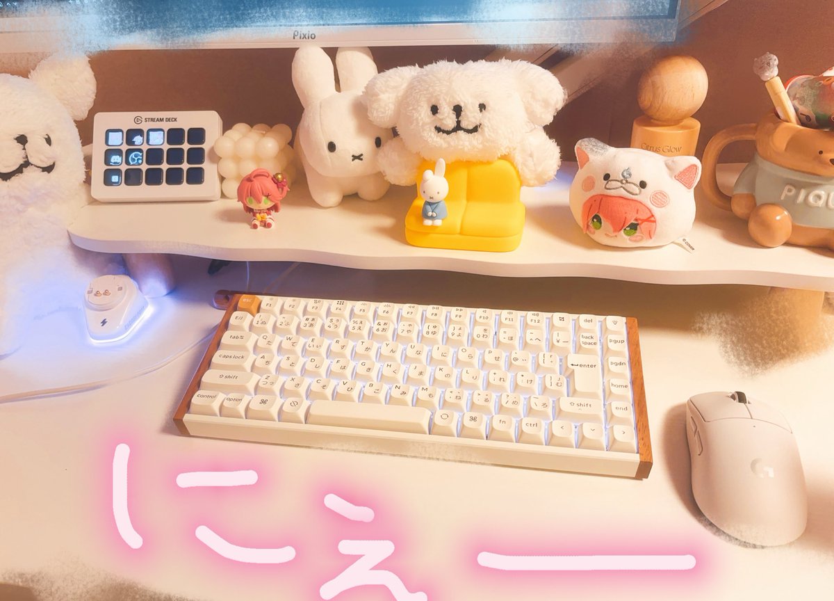 みこちゃんのつくえჱ̒⸝⸝•̀֊•́⸝⸝)ﾄﾞｰﾝ 