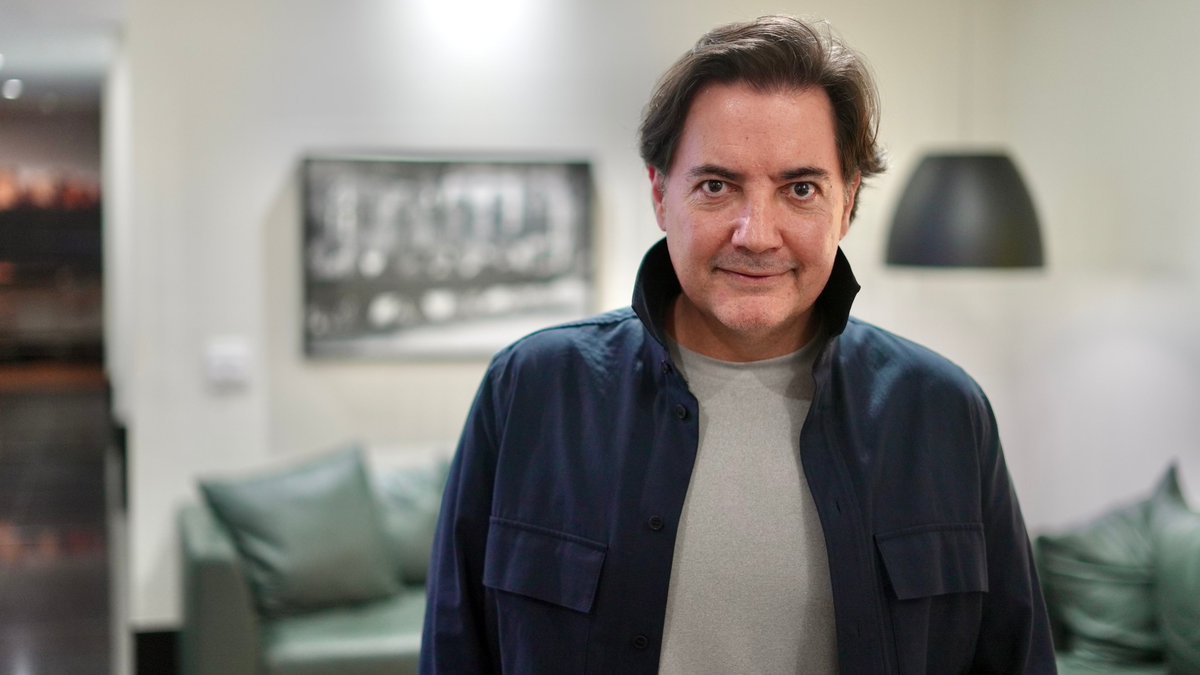 Silvio Matos, executivo da Libra, avalia guerra de clubes e contesta Flamengo: ‘Como pode perder o que nunca teve?’

Ele diz que a discussão sobre o valor rubro-negro é anacrônica, pois as condições do contrato de 2024 não existem mais.

@sportinsiderbr

https://t.co/6IjyoE3tJa 