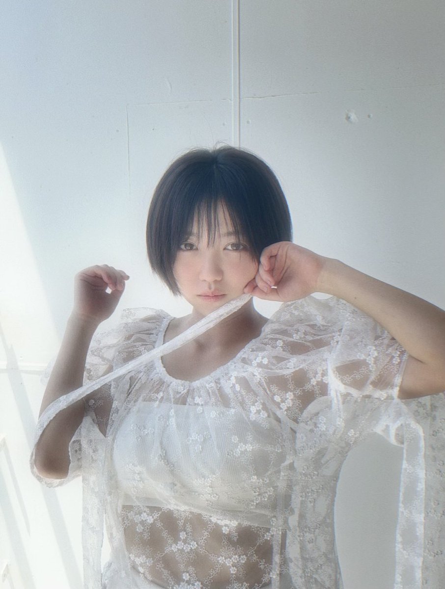 本日、デビュー16周年を迎えました🐻‍❄️🎂

支えてくださるすべての方に
心から感謝の気持ちでいっぱいです☺︎
積み重ねてきた日々を胸に、
17年目も精進します！ 