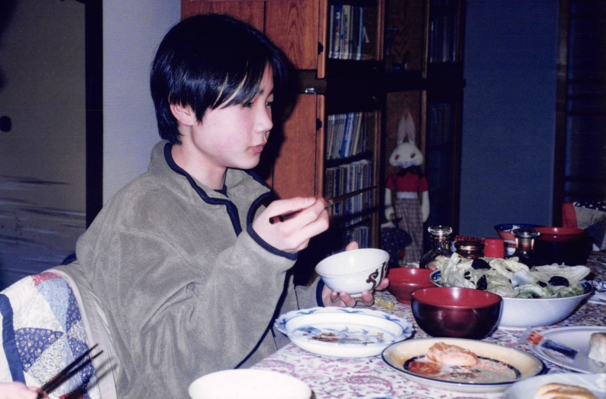 中学生の時の私よ。36歳の私は彼女が11年いません。あと、姿形がかなり変わってます。なんか顔も全然違います。覚悟しておいてください。 