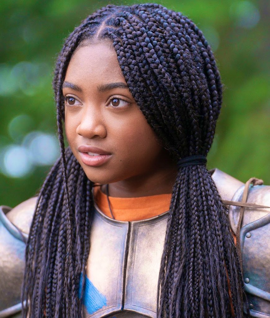 Leah Sava Jeffries on advice she will never forget that she received from Rick Riordan while filming #PercyJackson:

“He told me no matter what people say about you. Remember i chose you.” 