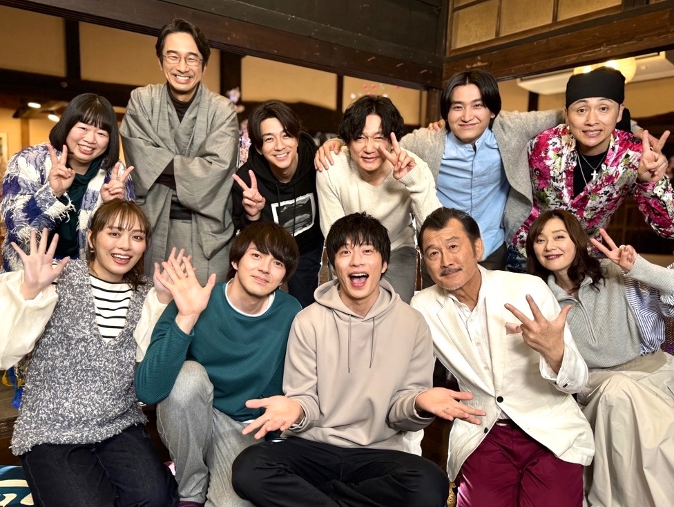 『#おっさんずラブ-リターンズ-』

最後までご視聴いただき
"おっさんずワールド"を愛してくださり
心より感謝御礼申し上げます🌸✨

皆さまの世界がこれからも
愛と笑顔と幸せでぽかぽかになりますように☀️

愛すべきおっさんたちよ、永遠に─。

『WE ARE FAMILY!!』
🏠https://t.co/cfe9A4vtpc 