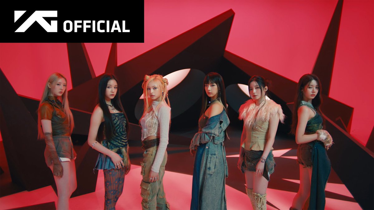 #BABYMONSTER [BABYMONS7ER] VISUAL FILM

BABYMONSTER 1st MINI ALBUM [BABYMONS7ER]
✅2024.04.01 0AM (KST)

▶️https://t.co/3ZZEbL8RU3

#베이비몬스터 #RUKA #PHARITA #ASA #AHYEON #RAMI #RORA #CHIQUITA #1stMINIALBUM #BABYMONS7ER #VISUALFILM #20240401_0AM #YG 