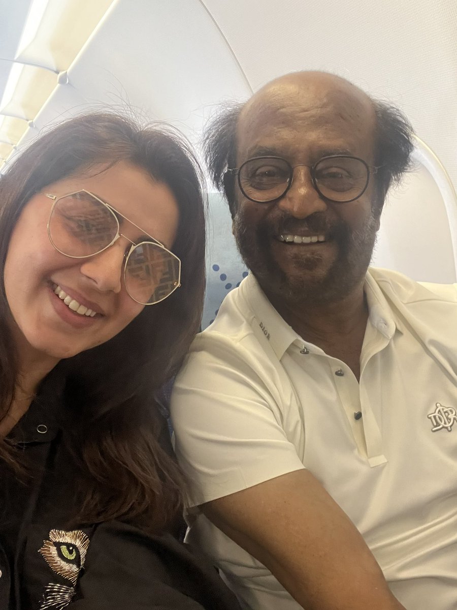 By far my best flight ♥️
P.S : The little fan girl within me couldn’t stop grinning the entire time 😬 

#ForeverFavorite #Thalaiva @rajinikanth 