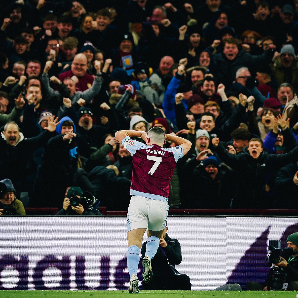 Is it just me or did the whole football world  just ignore how damn good our goal was yesterday????? What a move…..🤷🏾‍♂️ 