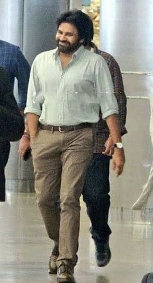 జై గురుదత్త 🙏

హృదయపూర్వక శుభాభినందనలు శ్రీ ⁦@PawanKalyan⁩ గారూ...

ఈ విజయం మరెన్నో ఘనవిజయాలకు జనసంక్షేమకార్యాలకు నాంది కావాలని మనసారా ఆకాంక్షిస్తూ సంతోషిస్తున్నాను 🙏 