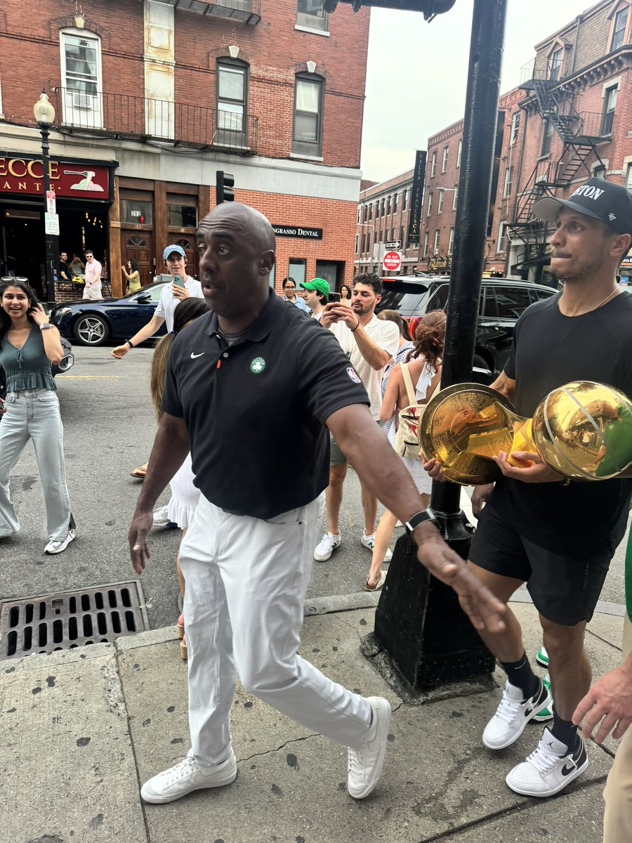 Just another night in the North End... 