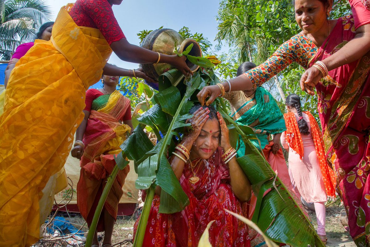 1/8. Most Indians see the Big Fat Indian Wedding as a national achievement and are not put off by it, according to TV commentary, including on BBC. Really? Did BBC, anyone, do a poll/survey of most Indians?  People hit the streets for what they see as a national achievement – 