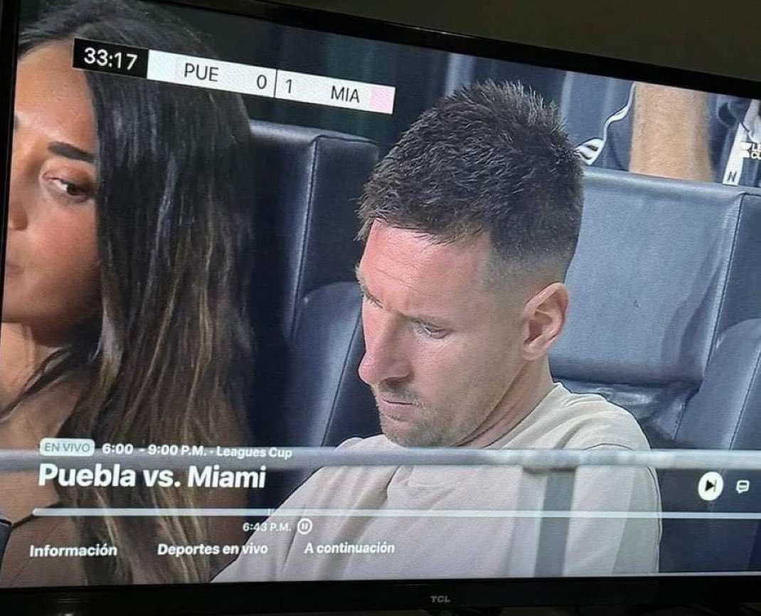 Même Messi n’y échappe pas.
Cachez vos téléphones à côté de vos femmes 😂🙏🏼 