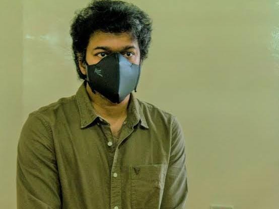 Thalapathy - The Mask Man

Not Only #Salaar, #ThalapathyVijay Have watched many films of Telugu Big Stars at Gokul 70mm Erragadda, Sreeramulu Moosapet, Malkajgiri Sri Sai Ram, He loves the way how Telugu audience celebrate films

Surprisingly no one has caught or identified him 