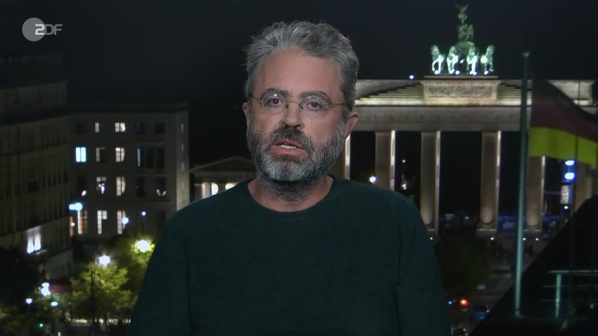 Die AfD mache den Thüringer Landtag zu einer Bühne ihrer "autoritär-populistischen Strategie", so Jurist Maximilian Steinbeis. Dies sei ein Missbrauch demokratischer Institutionen. #Thüringen 