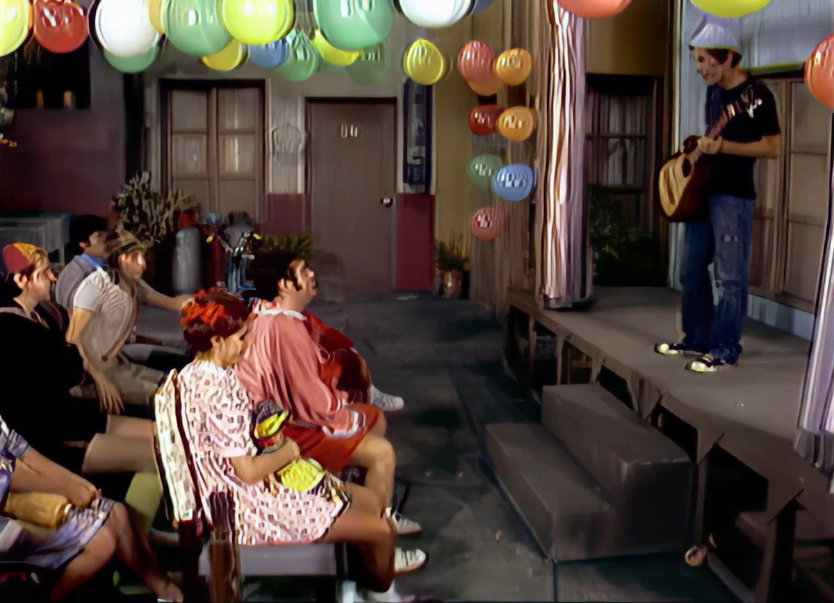 Novamente, voltamos aqui para falar do uso de Inteligência Artificial pelo SBT para dar um ganho de qualidade nos episódios de Chaves e Chapolin.

Os 20 episódios que entraram no +SBT passaram por esse processo, feito pela própria emissora. 