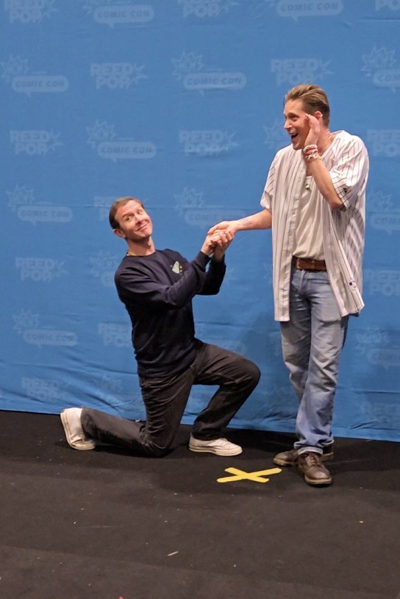 Shipping #Gale &amp; #astarion all weekend x much love @TimDownie1 @MCMComicCon x 