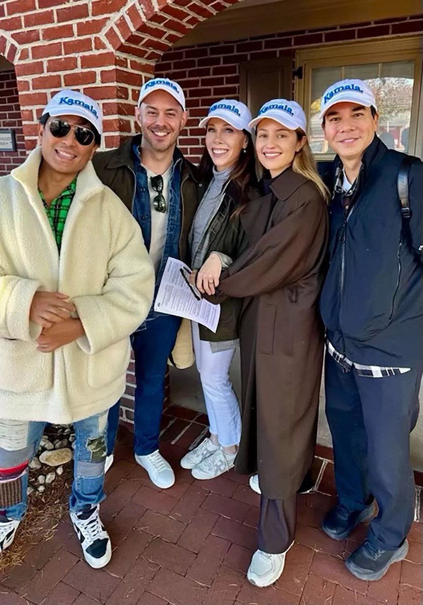 Barbara Bush (the younger) knocking Pa doors in a Barbour is a nice summation of how Rs would lose 