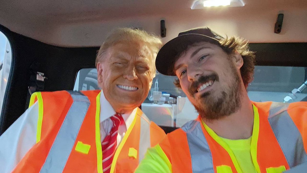 Garbage Dude selfie with the next President of the United States

I am honestly choked up right now
I love this country
LFG! 