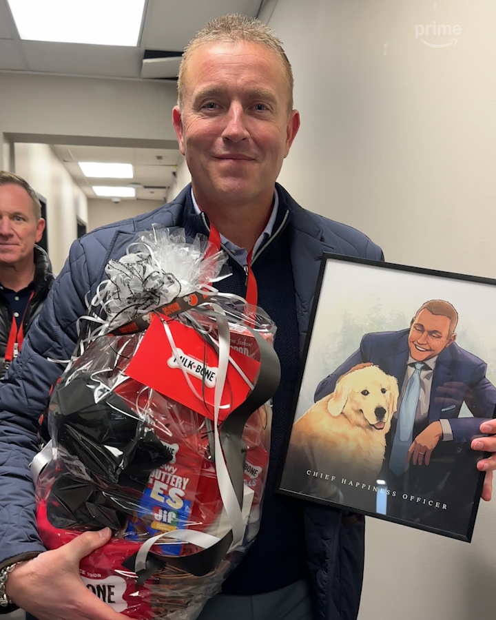 The @Browns gave our guy @KirkHerbstreit a special gift 🫶 