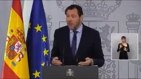 #EnDirecto | Puente contesta a Feijóo tras decir que "la frase 'si necesitan ayuda que la pidan' pasará a la historia": "Pues pasará a la historia de los bulos porque jamás la pronunció el presidente del Gobierno. Todos los medios están a disposición, solo hay que solicitarlo" 