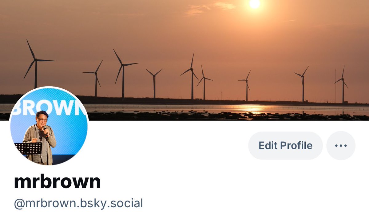 My Socials (updated to include 蓝天):

Bluesky: https://t.co/VWSarSvmrc
Threads: https://t.co/S90Osz1efK
YT: https://t.co/hD4a1qXi4b
FB: https://t.co/IoG28FaNUK
IG: https://t.co/IjXN67sAGZ
TikTok: https://t.co/5kL5IgRVWB
Mastodon: https://t.co/edS0OLSh4A 