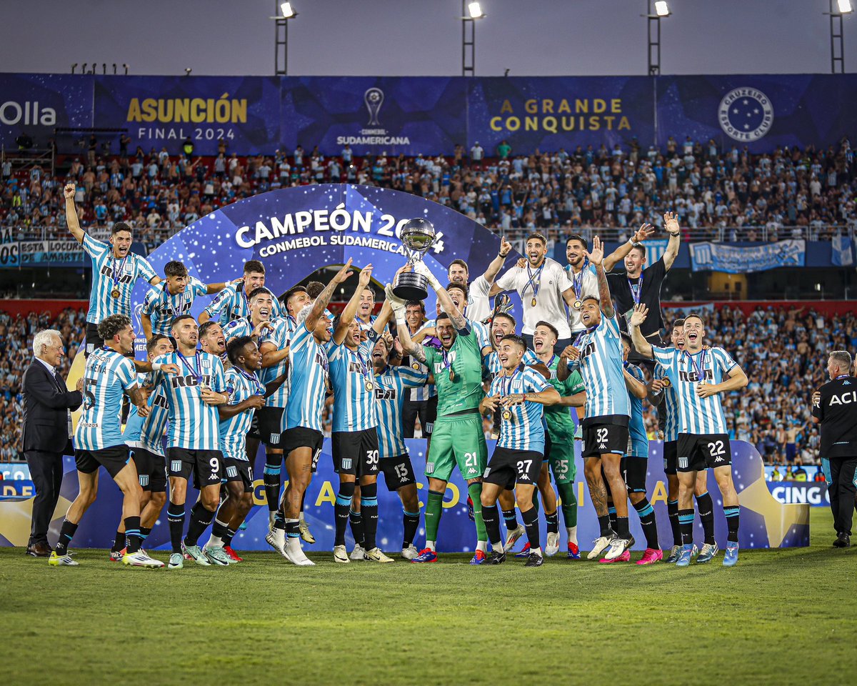 🏆 Desde el Real Racing Club queremos enviar nuestra más sincera enhorabuena a nuestros hermanos argentinos de @RacingClub, que ayer se proclamaron campeones de la CONMEBOL #Sudamericana 

🫂 ¡Un gran éxito que esperamos celebrar juntos dentro de muy poco! #RacingCopa 